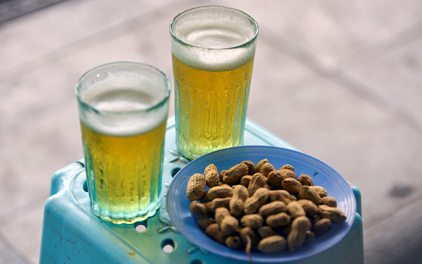 Bia cỏ Hà Nội