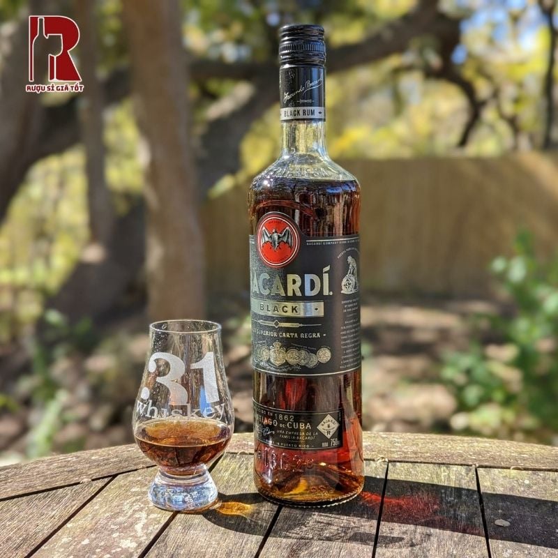 Rượu Rum Bacardi Carta Negra Dark