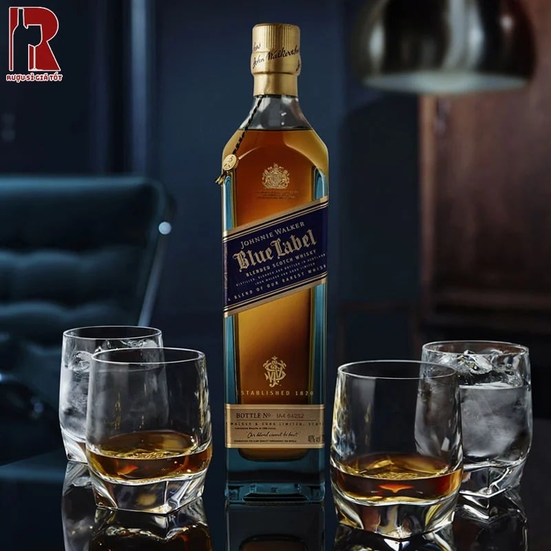 Rượu Johnnie Walker Blue Label
