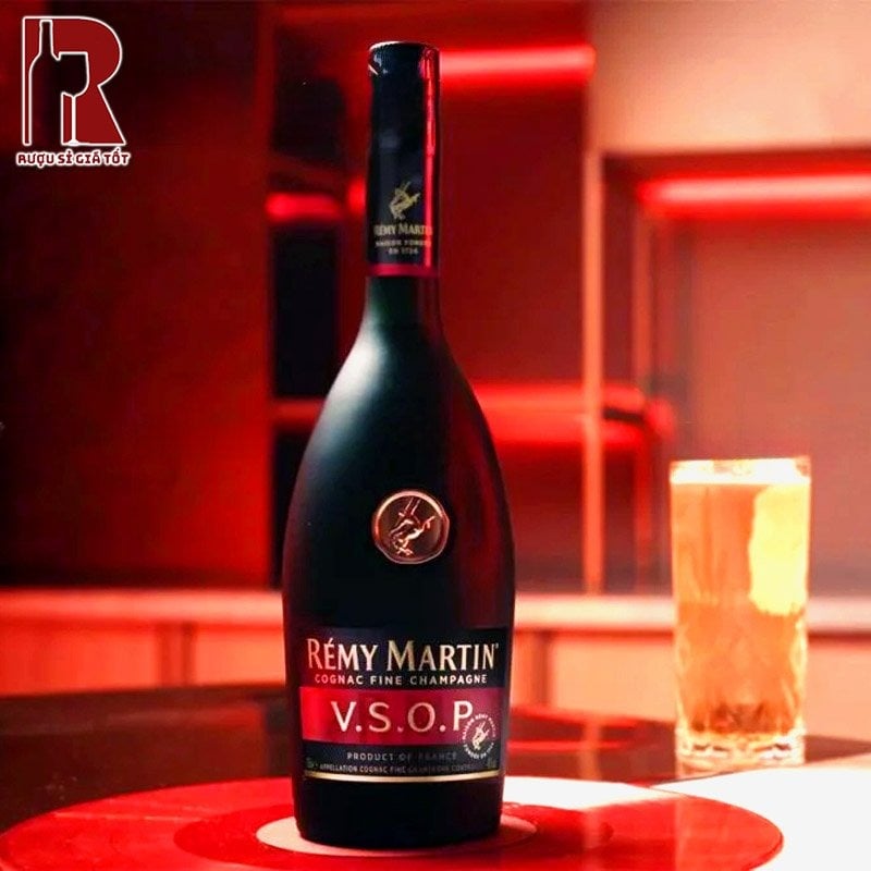 Rượu Rémy Martin